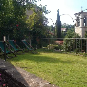 4* Oda ve Kahvaltı Entro Le Mura